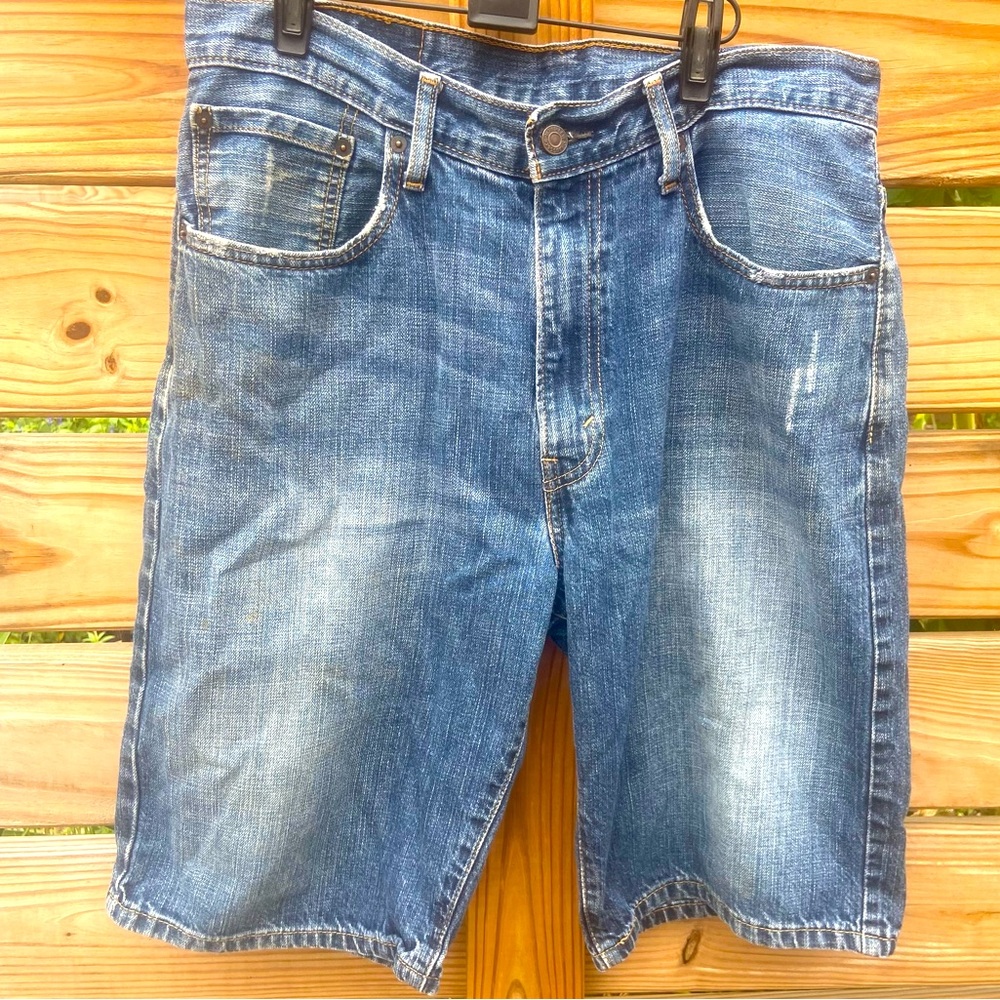 Levi's 569 Mens Size 33 Denim Shorts/Jorts